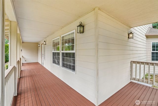 15619 85th Avenue NW, Stanwood, WA 98292