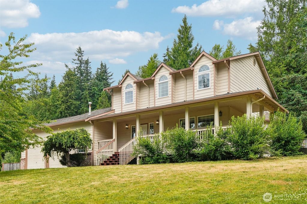 15619 85th Avenue NW, Stanwood, WA 98292