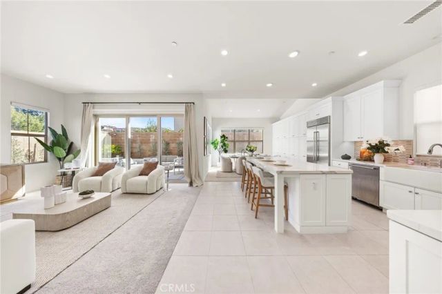 115 fairgreen, Irvine, CA 92618