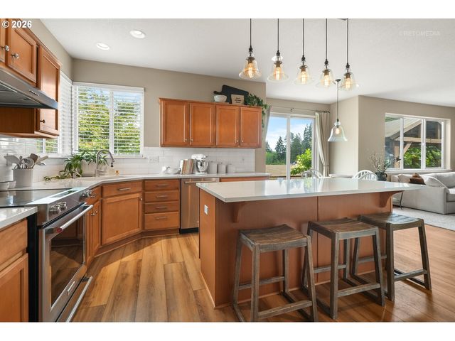 17109 Sw GREEN HERON Dr, Sherwood, OR 97140