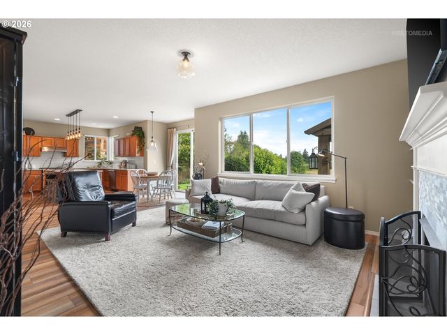17109 Sw GREEN HERON Dr, Sherwood, OR 97140