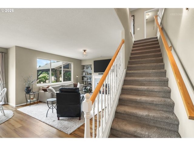 17109 Sw GREEN HERON Dr, Sherwood, OR 97140