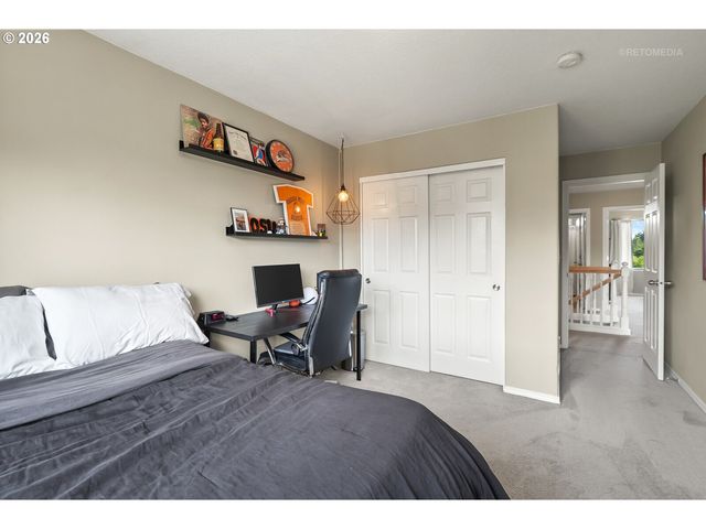 17109 Sw GREEN HERON Dr, Sherwood, OR 97140