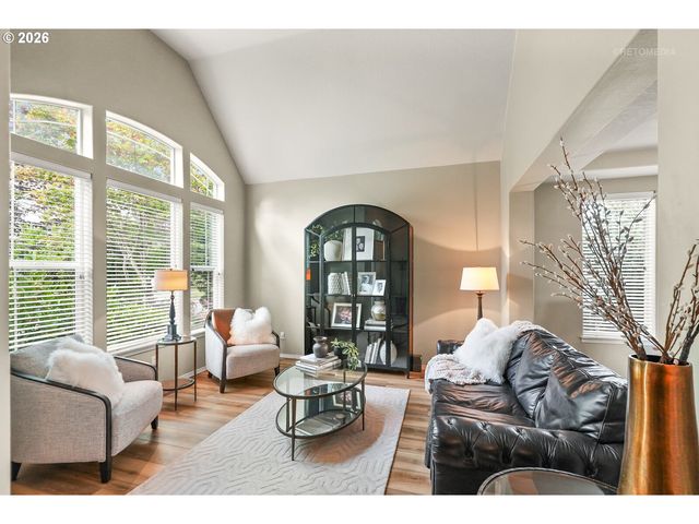17109 Sw GREEN HERON Dr, Sherwood, OR 97140