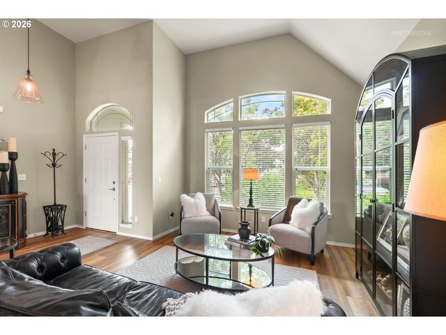 17109 Sw GREEN HERON Dr, Sherwood, OR 97140
