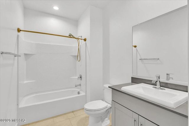 11172 S Weismann Dr, Vail, AZ 85641