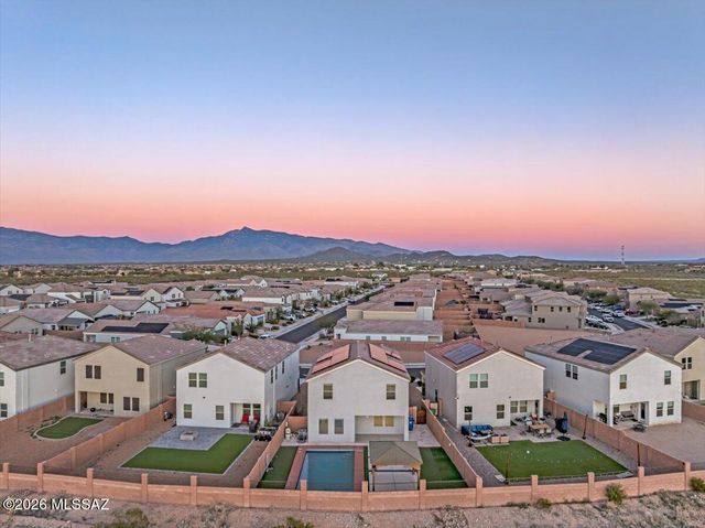 11172 S Weismann Dr, Vail, AZ 85641