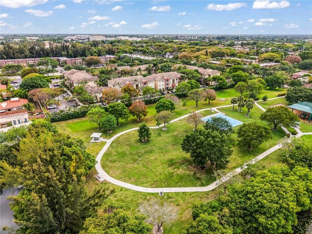 7085 Nova Drive 105, Davie, FL 33317