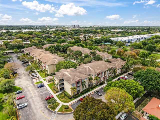 7085 Nova Drive 105, Davie, FL 33317
