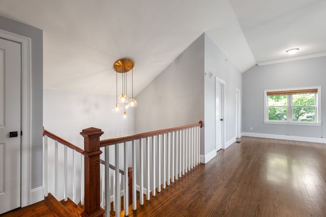 248 Presidents Ln 4, Quincy, MA 02169