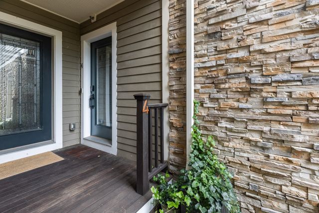 248 Presidents Ln 4, Quincy, MA 02169