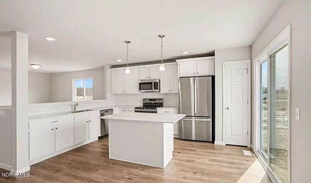 8248 Kacie Lane, Waterville, OH 43566
