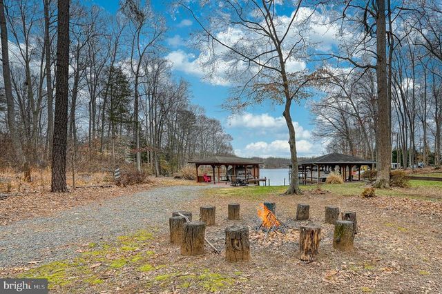 61 RANDOLPH, Mineral, VA 23117