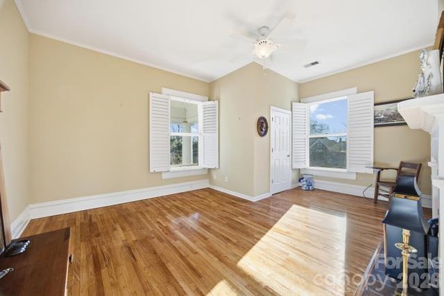 15 Kings Mountain Street, York, SC 29745