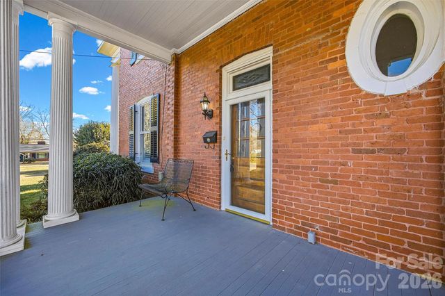 15 Kings Mountain Street, York, SC 29745