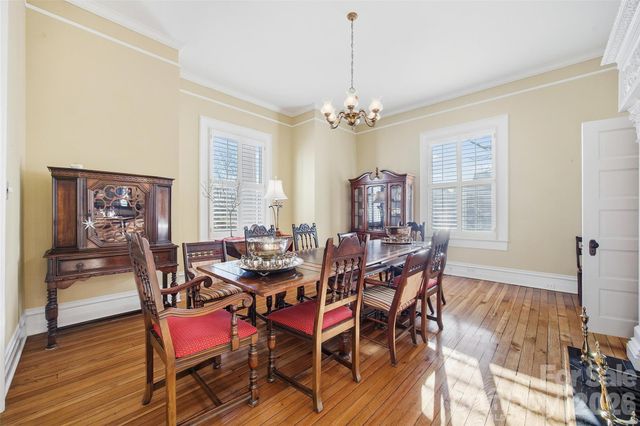 15 Kings Mountain Street, York, SC 29745