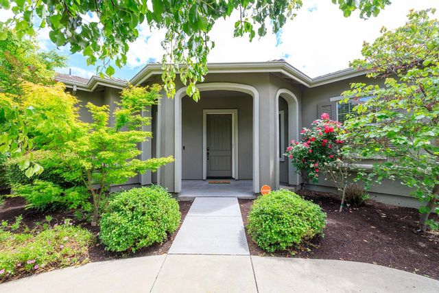4692 Prairie Falcon Way, Turlock, CA 95382