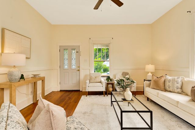 5505 Saint Elmo Avenue, Chattanooga, TN 37409