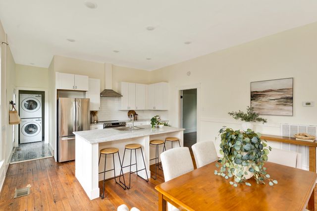 5505 Saint Elmo Avenue, Chattanooga, TN 37409