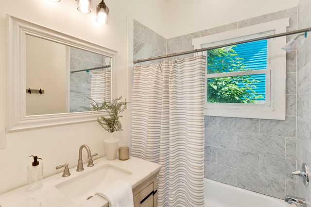 5505 Saint Elmo Avenue, Chattanooga, TN 37409