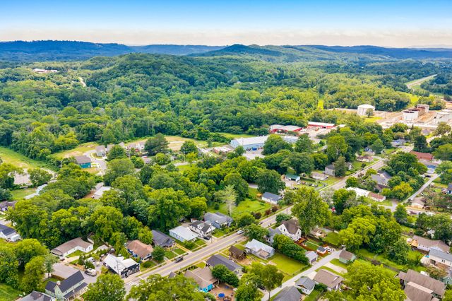 5505 Saint Elmo Avenue, Chattanooga, TN 37409
