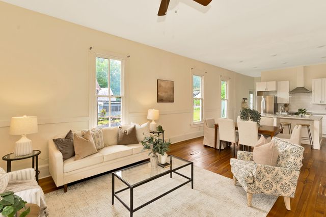5505 Saint Elmo Avenue, Chattanooga, TN 37409