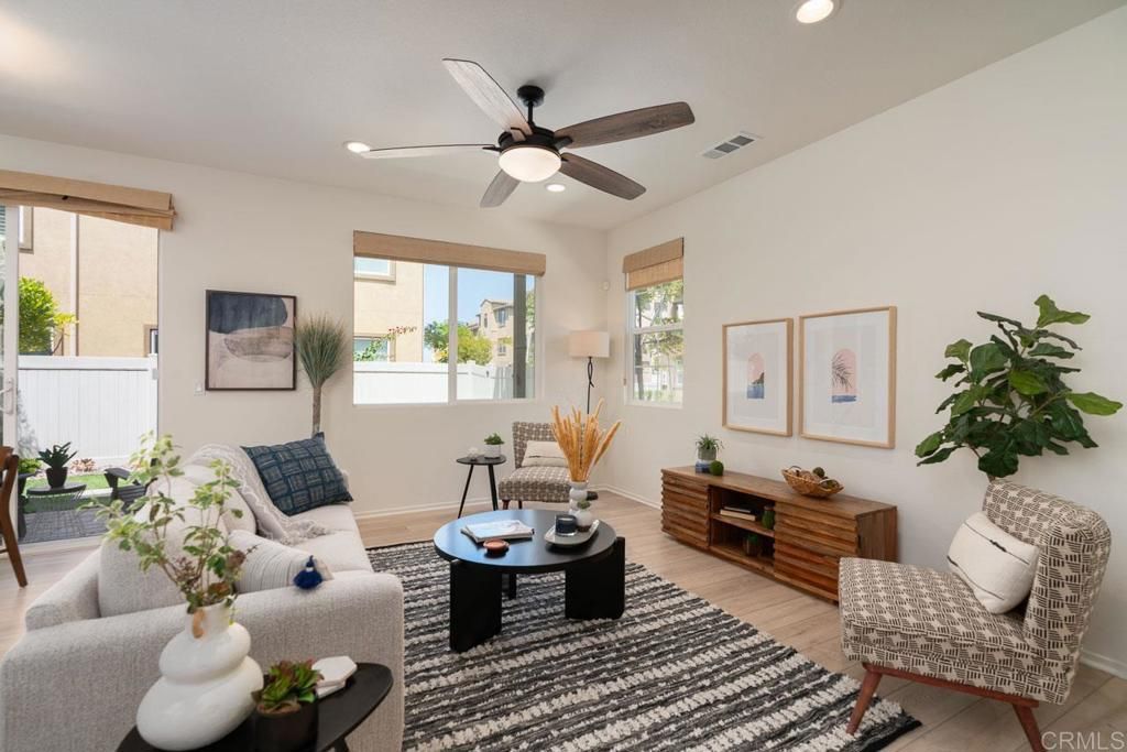 Image 1 of property listing at 1185 Via Lucero, Oceanside, CA 92056