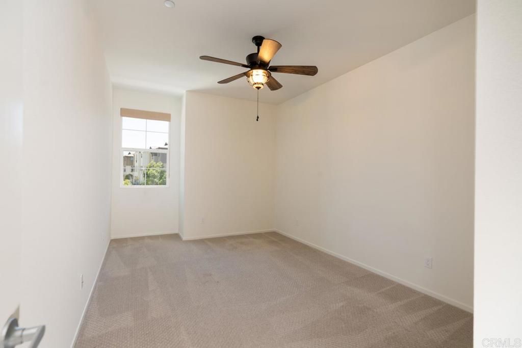 Image 14 of property listing at 1185 Via Lucero, Oceanside, CA 92056