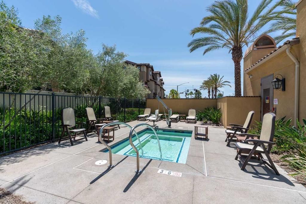 Image 28 of property listing at 1185 Via Lucero, Oceanside, CA 92056