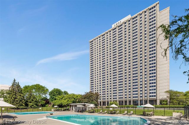 1300 E Lafayette Street 1008, Detroit, MI 48207