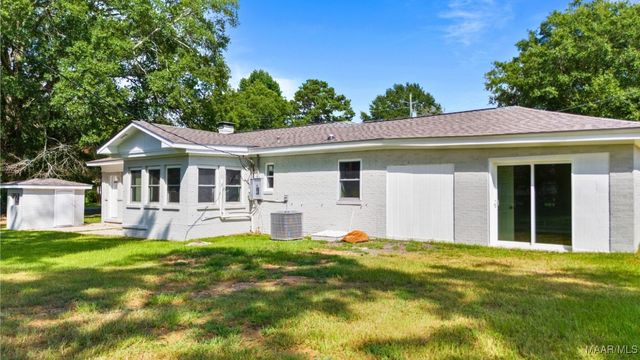 7 Narrow Lane, Wetumpka, AL 36092