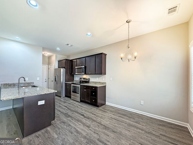 6369 Woodland Station Drive, Lula, GA 30554