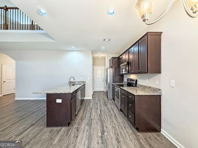 6369 Woodland Station Drive, Lula, GA 30554