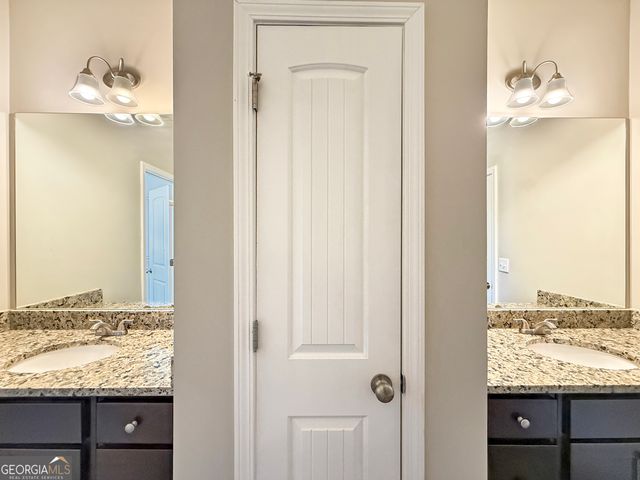 6369 Woodland Station Drive, Lula, GA 30554