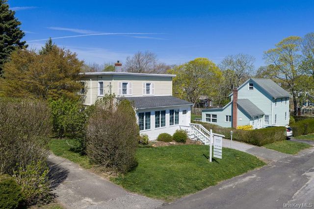 1415 4th Street, New Suffolk, NY 11956