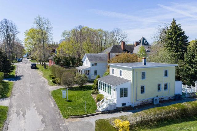 1415 4th Street, New Suffolk, NY 11956