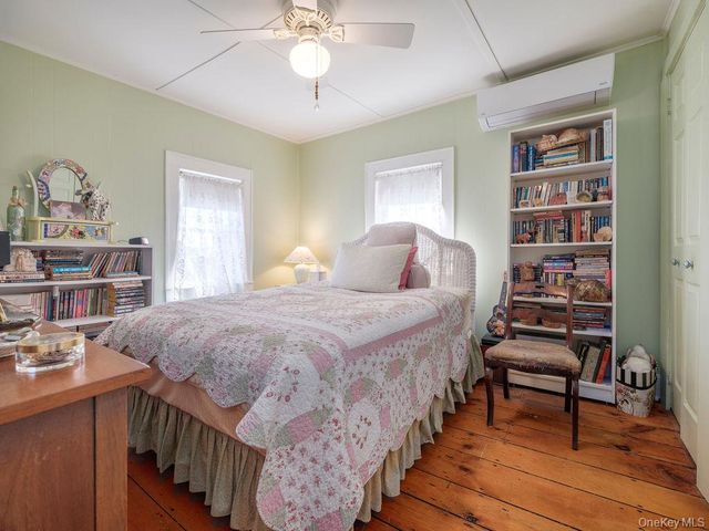 1415 4th Street, New Suffolk, NY 11956