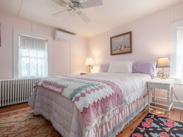1415 4th Street, New Suffolk, NY 11956