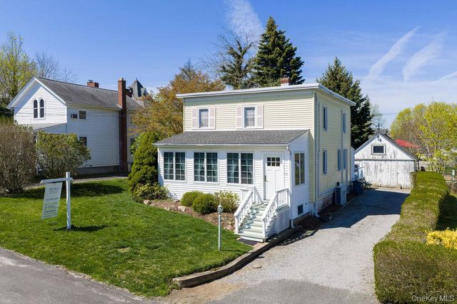 1415 4th Street, New Suffolk, NY 11956