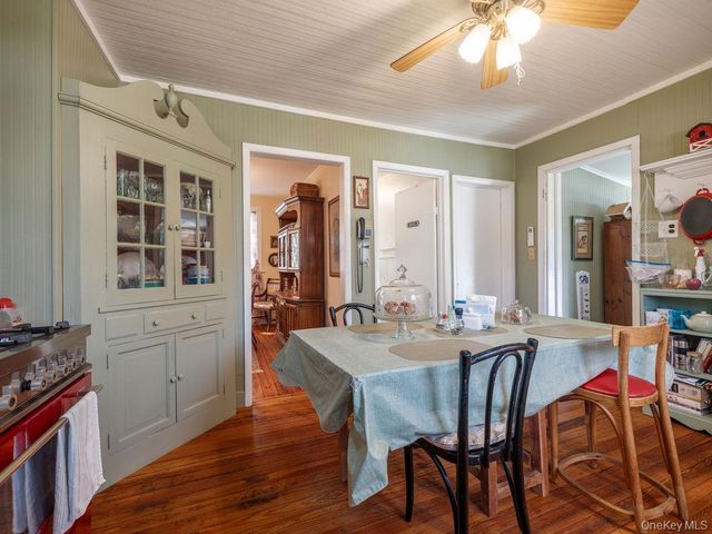 1415 4th Street, New Suffolk, NY 11956