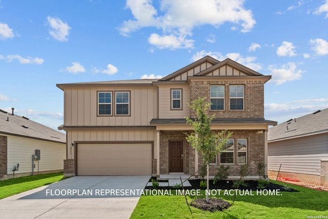 1040 Eagle Crossing, Seguin, TX 78155