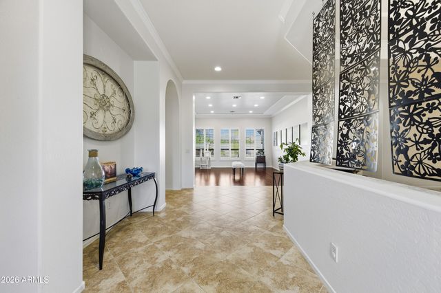 2384 E GRAND CANYON Drive, Chandler, AZ 85249