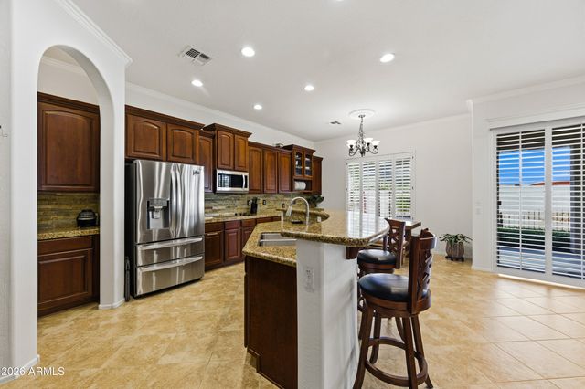 2384 E GRAND CANYON Drive, Chandler, AZ 85249