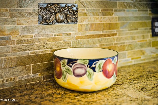 2384 E GRAND CANYON Drive, Chandler, AZ 85249