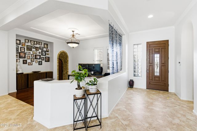 2384 E GRAND CANYON Drive, Chandler, AZ 85249