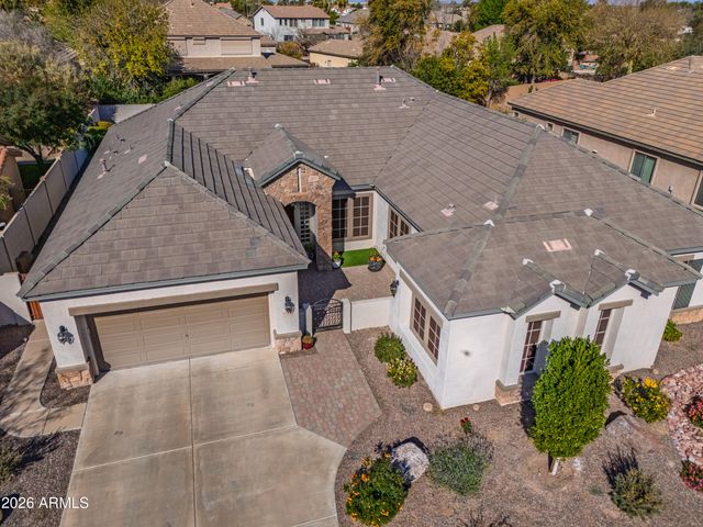 2384 E GRAND CANYON Drive, Chandler, AZ 85249