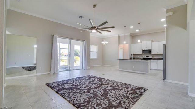 2011 NW Embers TER, Cape Coral, FL 33993