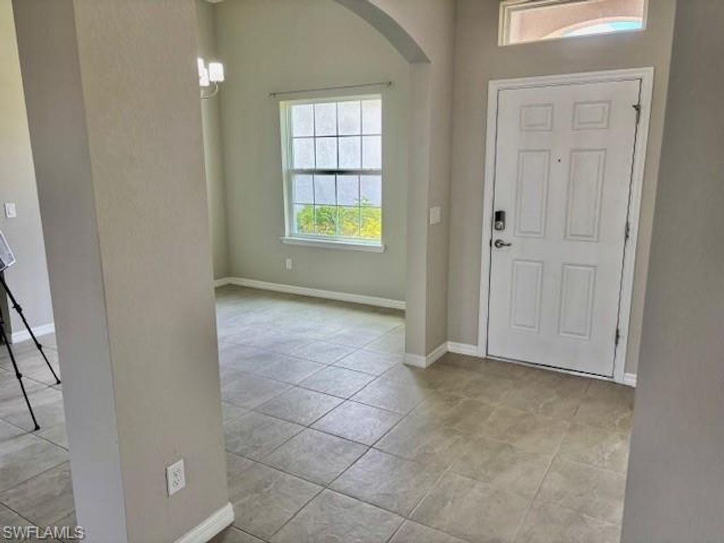 Image 11 of property listing at 2011 NW Embers TER, Cape Coral, FL 33993