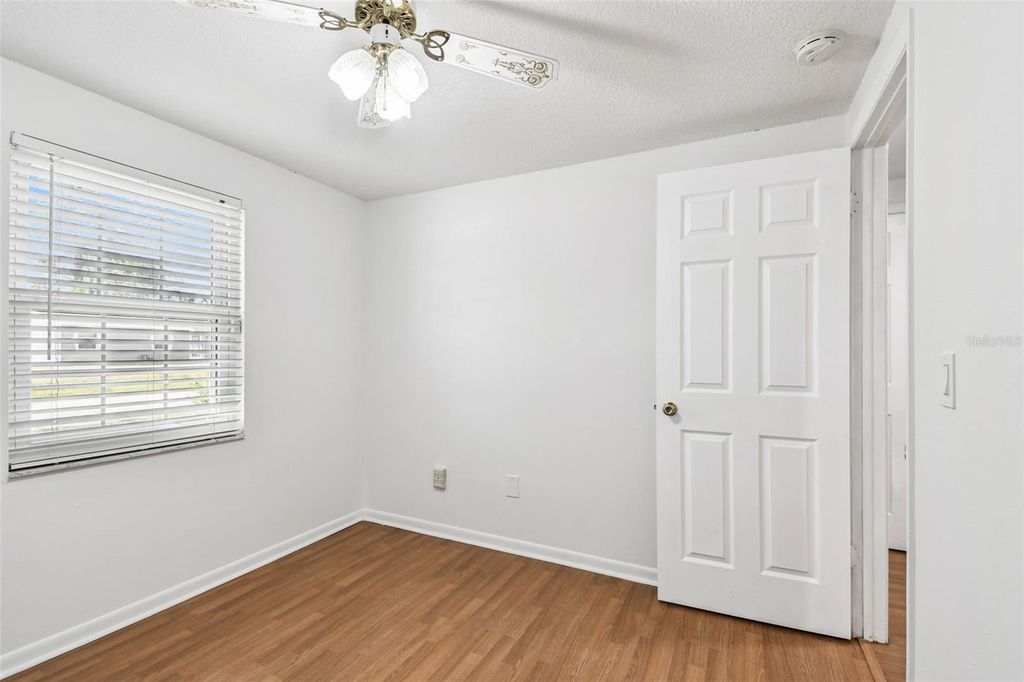 Image 16 of property listing at 3611 WISPERBREATH LANE, Tampa, FL 33619