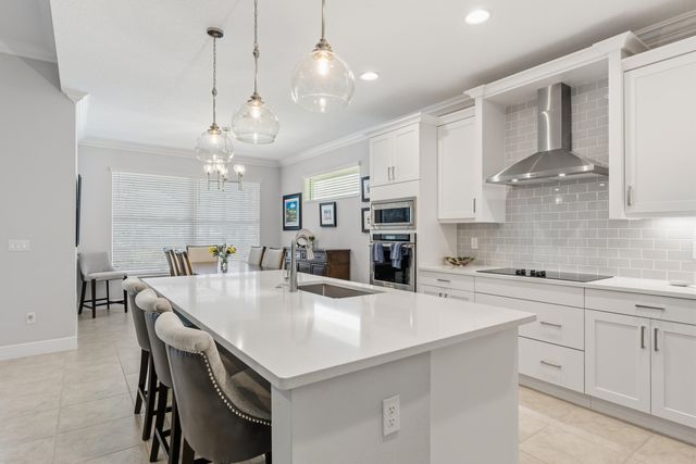 6805 49th Court, Vero Beach, FL 32967